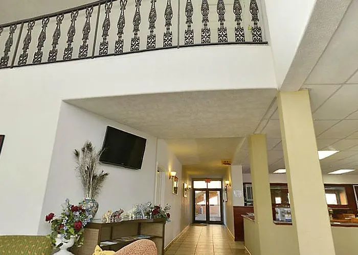 America's Value Inn-marion 2*