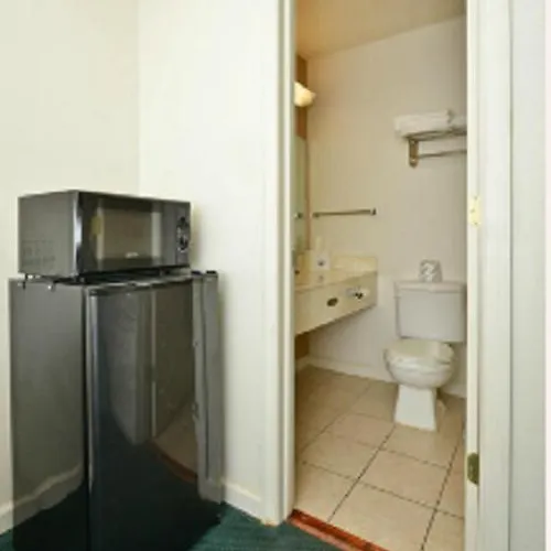 America's Value Inn-marion Hotel 2*